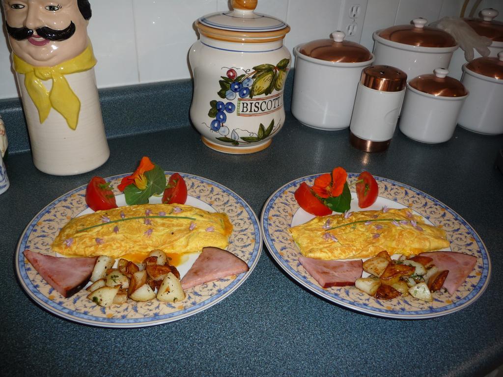 Lavigne Gourmet Bed & Breakfast *