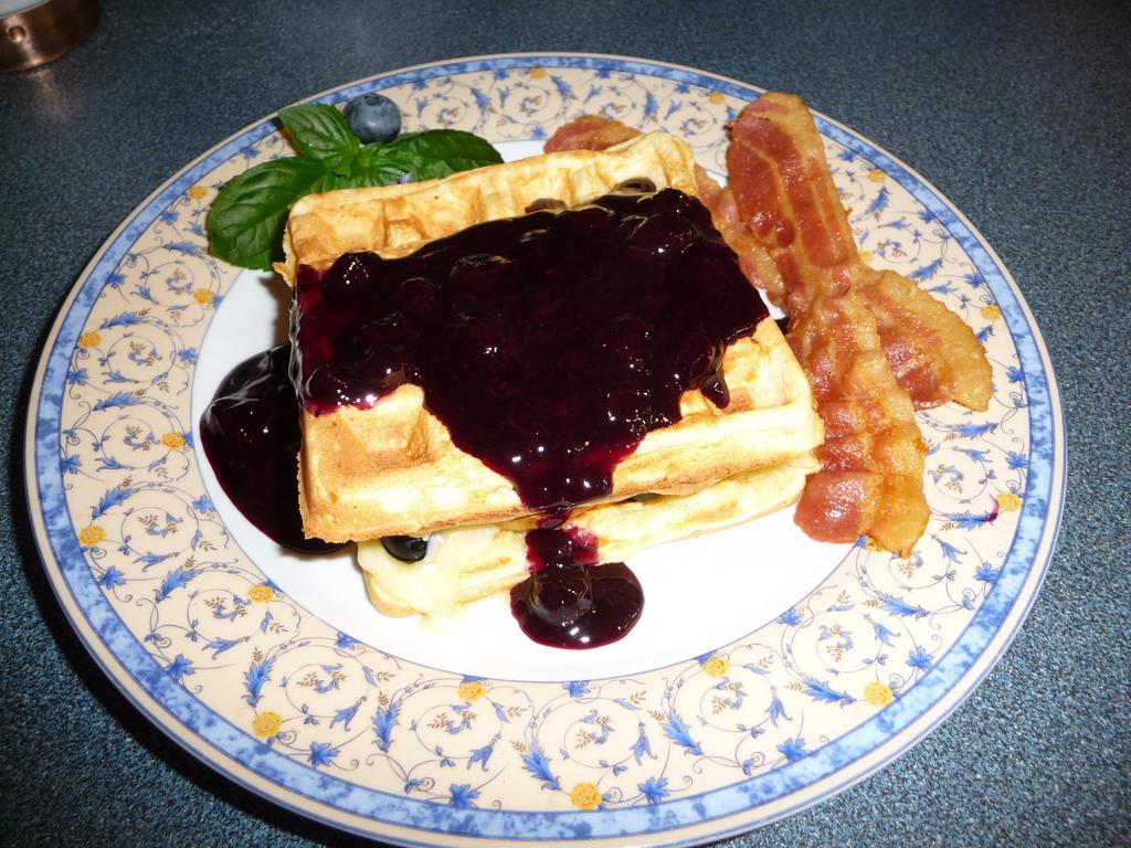 Lavigne Gourmet Bed & Breakfast